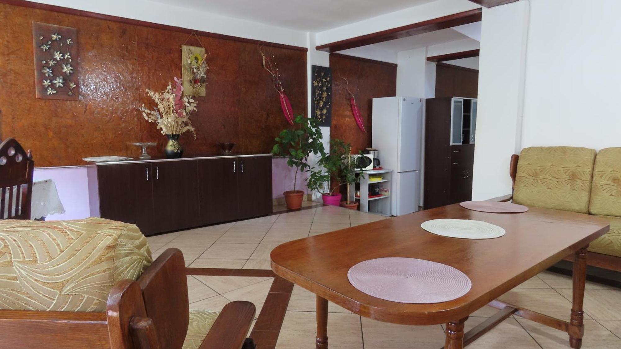 Vila Nik Buşteni Εξωτερικό φωτογραφία